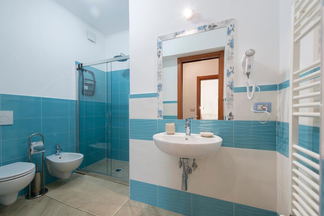 אג'רולה Hederarooms מראה חיצוני תמונה